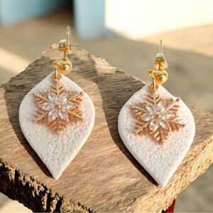 Artisan CZ Sparkly Snowflake Earrings